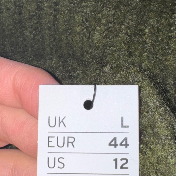 TOPSHOP Turtleneck Sweater Dress in Olive 12 - Picture 5 of 5